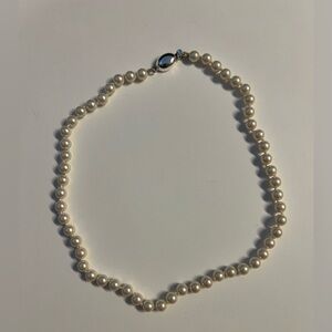 Talbots Classic White Pearl Necklace - Vintage